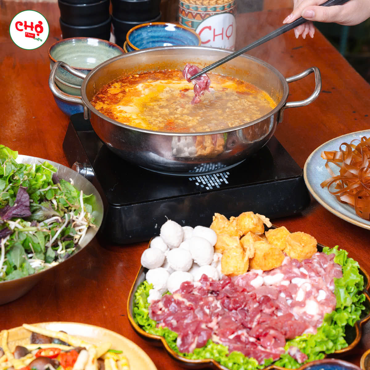 Không gian nhà hàng không gian Sapa Hà Nội, điểm hẹn lý tưởng cuối tuần.